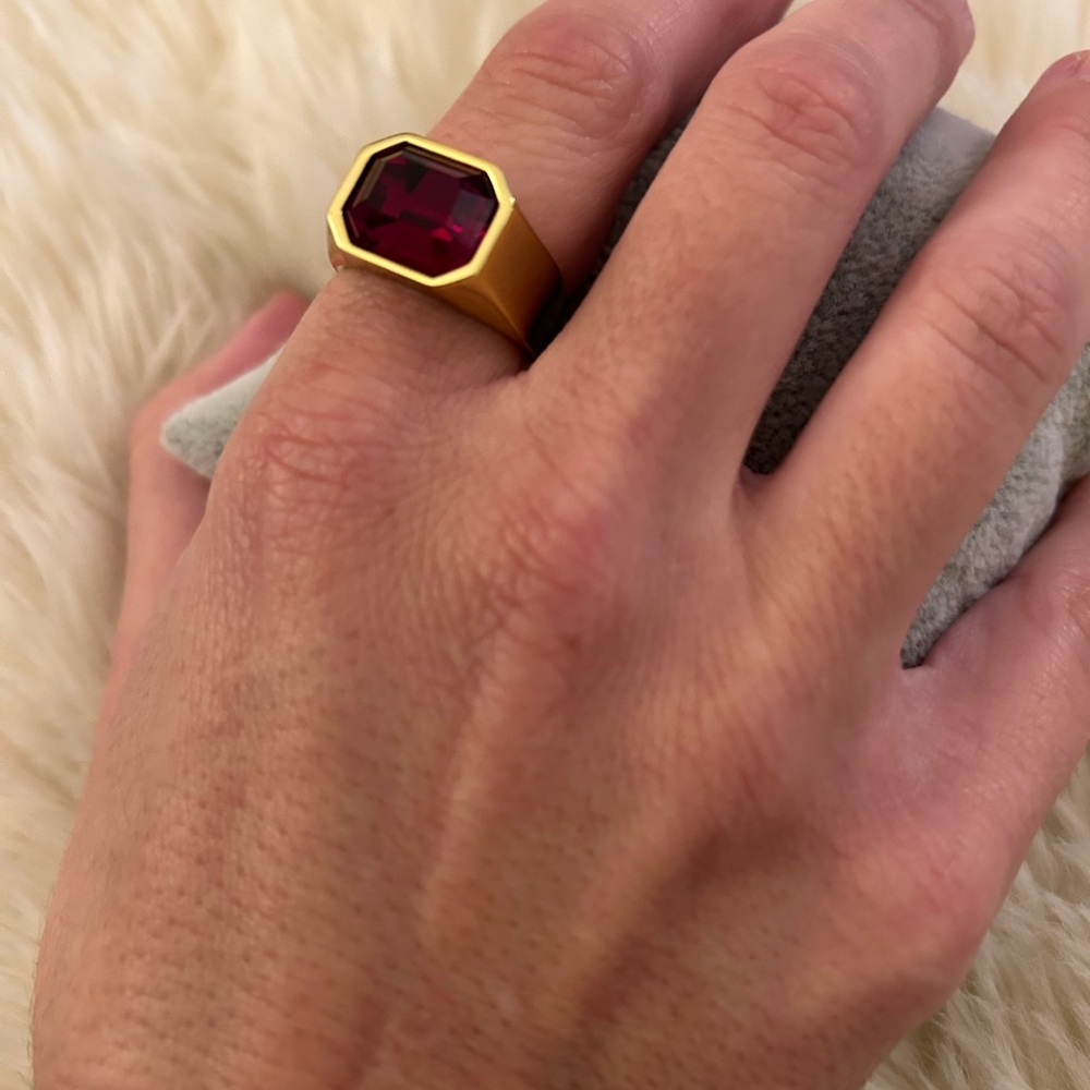 Short & Suite Chunky Gem Ring In Ruby, Size 7 - image 2
